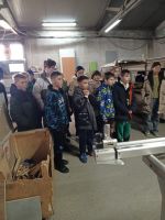 Ученики 6 и 7 классов посетили мебельное ателье "Уют" пгт. Сибирцево