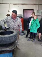 Ученики 7 класса посетили "Шиномонтаж" пгт. Сибирцево