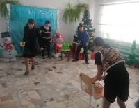 Новогодний праздник для учащихся  6 - 8 классов
