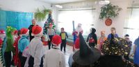 Новогодние утренники в 2-5 классах прошли на ура!