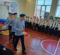 Смотр песни и строя